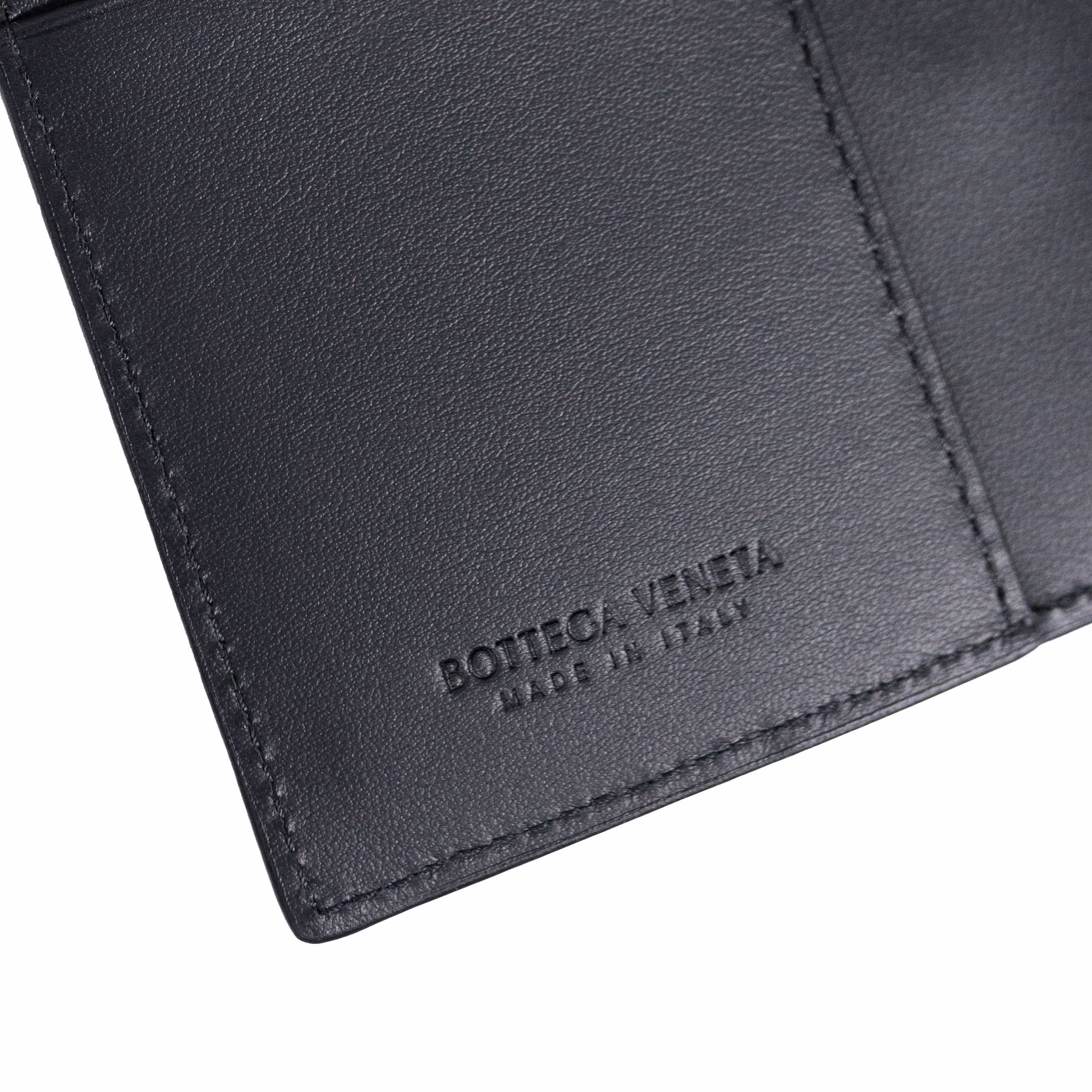 Обкладинка Bottega Veneta — фото 3